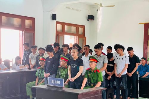Lĩnh án vì giải quyết mâu thuẫn bằng hung khí