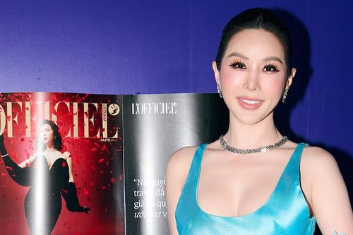 Hoa hậu Thu Hoài quyến rũ ở tuổi 48