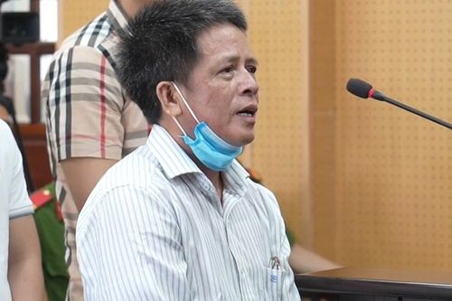 Cựu giám đốc trung tâm pháp y lĩnh án