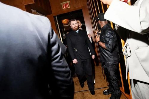 Ca sĩ hạng A bị chặn ở cửa, không được dự tiệc Met Gala