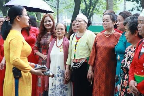 Tôn vinh 50 phụ nữ cao tuổi tiêu biểu của Thủ đô trong phong trào thi đua yêu nước