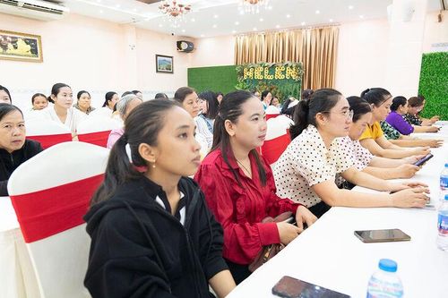 Hội Liên hiệp Phụ nữ tỉnh An Giang tập huấn nâng cao năng lực phát triển kinh tế tập thể