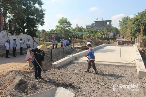 Bí thư Thành ủy Biên Hòa yêu cầu hoàn thành cầu số 4 bắc qua suối Cầu Quan trước khi mùa mưa diễn ra