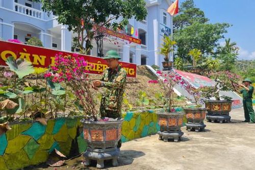 Ban Chỉ huy Quân sự huyện Khánh Sơn: Xây dựng doanh trại chính quy