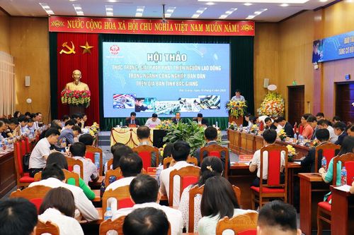Ưu tiên tạo nguồn lao động cho ngành công nghiệp bán dẫn