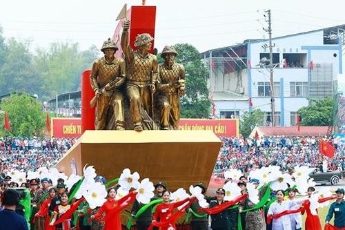 Lật tẩy những luận điệu sai trái về chiến thắng lịch sử Điện Biên Phủ
