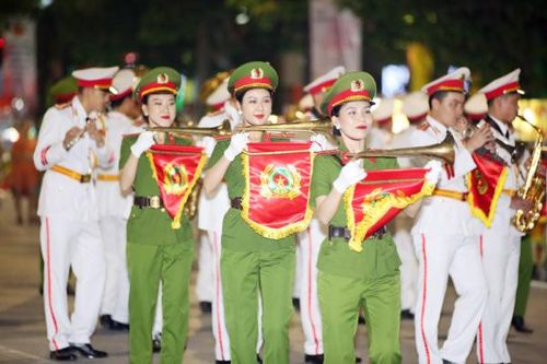 Nhiều chương trình nghệ thuật đặc sắc tại Lễ hội Làng Sen năm 2024