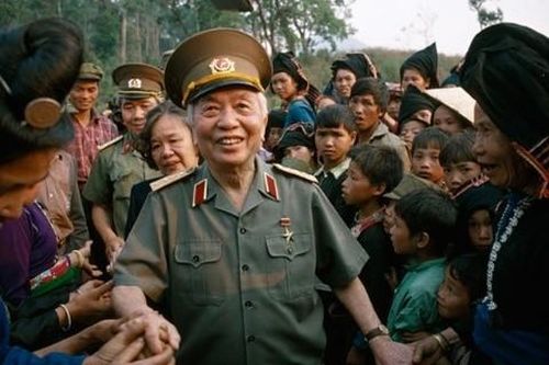 Kỳ cuối: Vị tướng của lòng dân