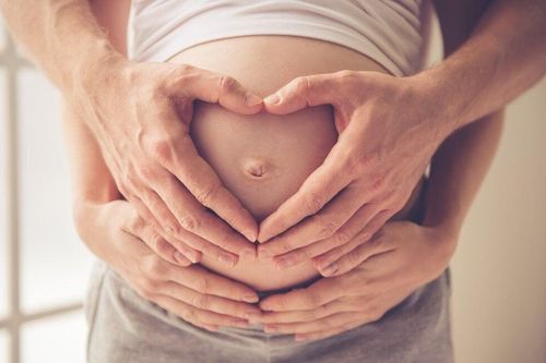 Có bầu 8 tháng nhưng tôi không muốn cưới vì chưa đủ tin tưởng bạn trai