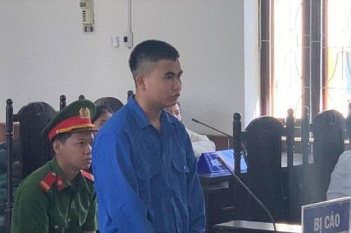 Chém cha dượng tử vong, nam thanh niên lãnh 12 năm tù