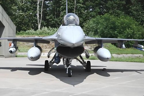 F-16 NATO viện trợ cho Ukraine không thể mang theo vũ khí hạt nhân