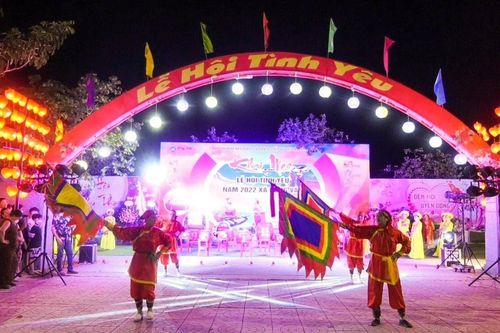 Lễ hội tôn vinh mối tình cao đẹp của Chử Đồng Tử - Tiên Dung