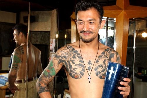 Bước ngoặt của trùm mafia Nhật trở thành mục sư
