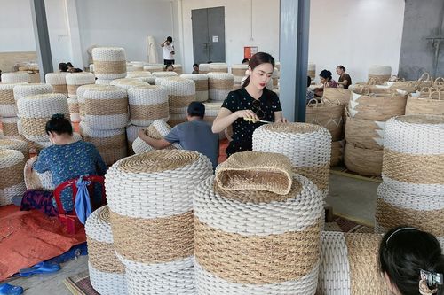 Nỗ lực giữ gìn tinh hoa trăm năm nghề cói Kim Sơn