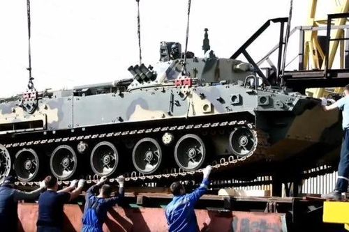 Tiếp nhận lô thiết giáp BMP-3 và BMD-4M 'nâng cấp đặc biệt'