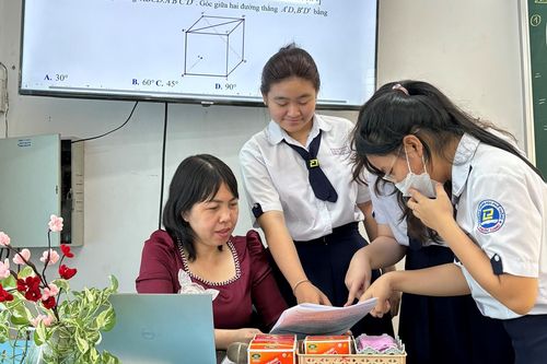 Cô giáo TPHCM chia sẻ 'bí quyết' tự tin thi môn Toán tốt nghiệp THPT