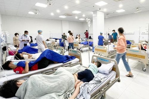 Liên tiếp các vụ ngộ độc thực phẩm quy mô lớn: Ngăn chặn hiệu quả bằng cách nào?