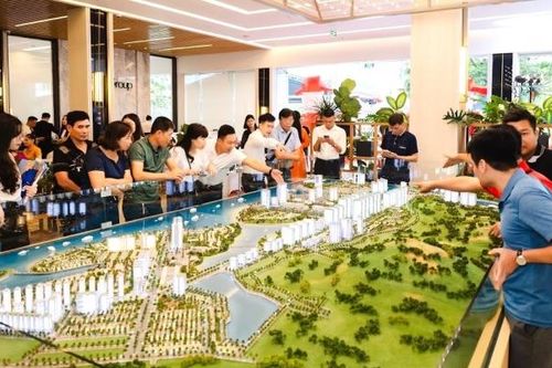 Nhiều doanh nghiệp bất động sản vẫn đang 'khát' nhân sự chuyên môn tốt
