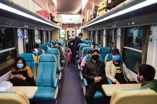 Làm gì để 'hút' thêm nhiều khách đi tàu hỏa?