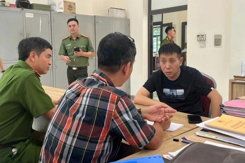 Người đàn ông nước ngoài bị truy nã quốc tế thuê trọ tại nhà dân ở Hà Nội