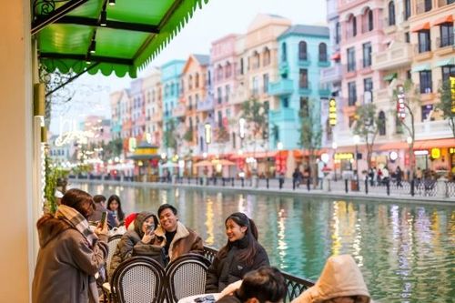 Về Grand World mở rộng kinh doanh, chủ shop thương mại đạt lợi nhuận ngoài mong đợi