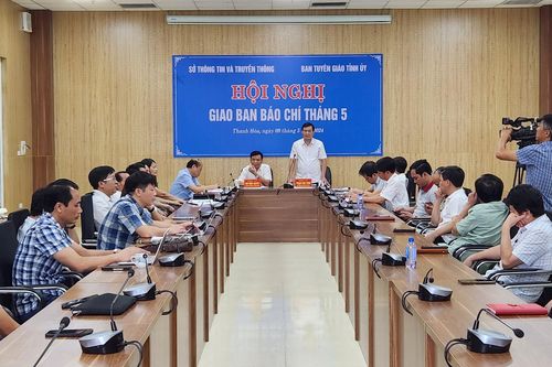 Theo dõi, xử lý các thông tin báo chí phản ánh