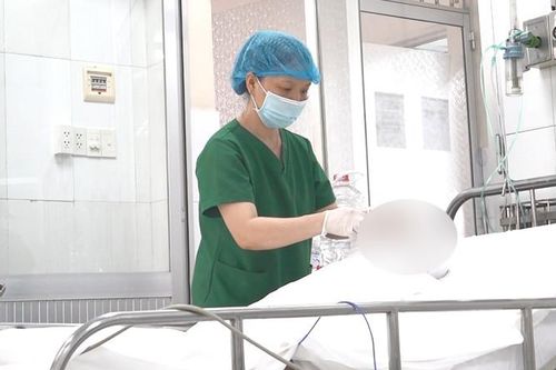 4 công nhân bị bỏng nặng khi sửa cáp ngầm ở TP.HCM