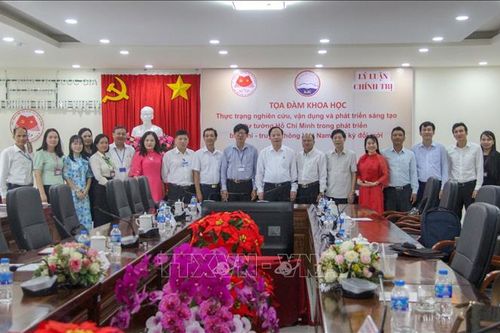 Nghiên cứu, vận dụng và phát triển sáng tạo tư tưởng Hồ Chí Minh trong báo chí - truyền thông