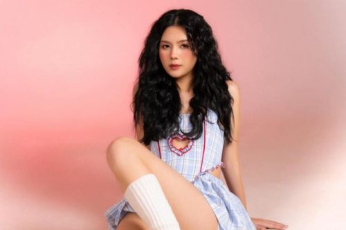 Vợ cầu thủ nổi tiếng từng là hot girl Tuyên Quang sinh con xong nhan sắc thăng hạng, ngọt ngào hơn cả thời con gái