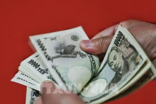 Nhiều quốc gia châu Á tìm cách giải cứu đồng nội tệ
