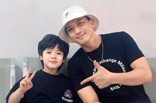 Hà Việt Dũng khoe 'con trai cưng' cực khôi ngô