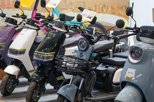 Câu chuyện điện hóa phương tiện giao thông tại Việt Nam