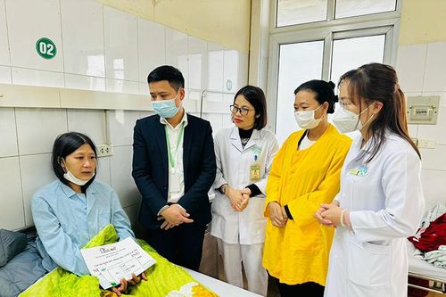 Bắc nhịp cầu kết nối yêu thương trong bệnh viện