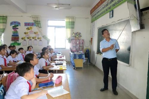 Xây dựng kho học liệu số cho trường tiểu học