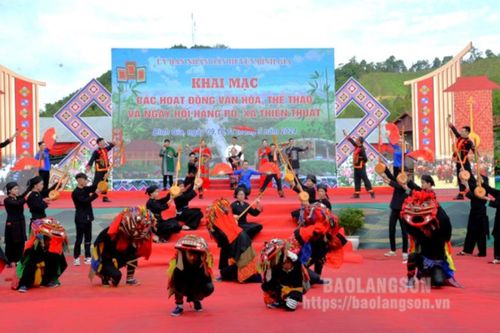Độc đáo ngày hội Háng Pò huyện Bình Gia