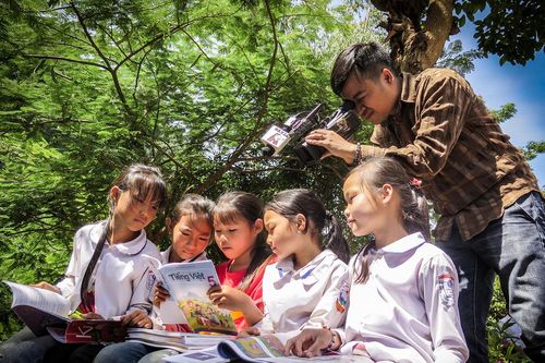 Bảo đảm an ninh truyền thông, báo chí góp phần bảo đảm an ninh con người ở Việt Nam hiện nay