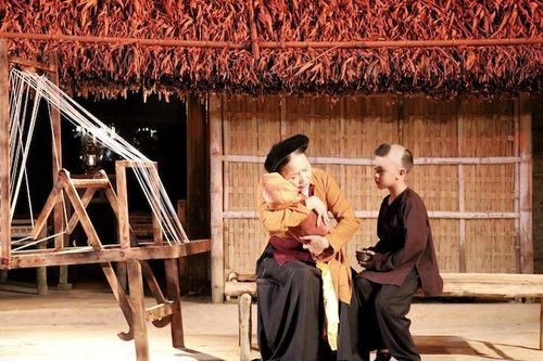 Nghệ An: Lắng đọng chương trình nghệ thuật 'Làng Sen nuôi chí lớn'