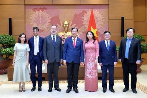 Việt Nam luôn coi trọng quan hệ Đối tác chiến lược với Italia