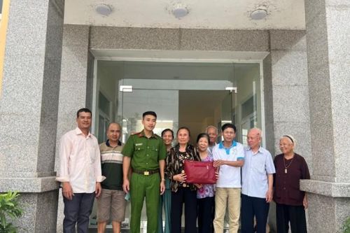 Công an xã kịp thời ngăn chặn vụ lừa đảo 300 triệu đồng