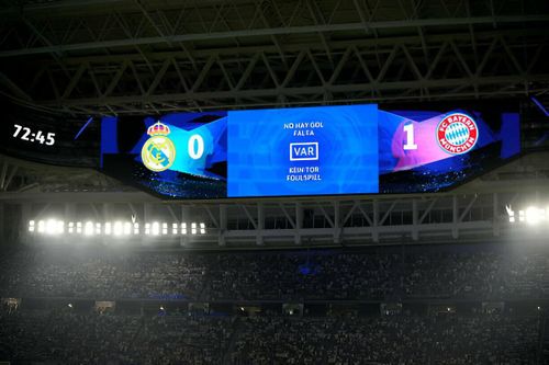 Real Madrid bị tố phạm luật trong trận thắng Bayern Munich