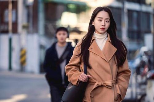 'Chàng hậu' Shin Hye-sun trở lại với phim 'Stalker: Tội ác hoàn hảo'