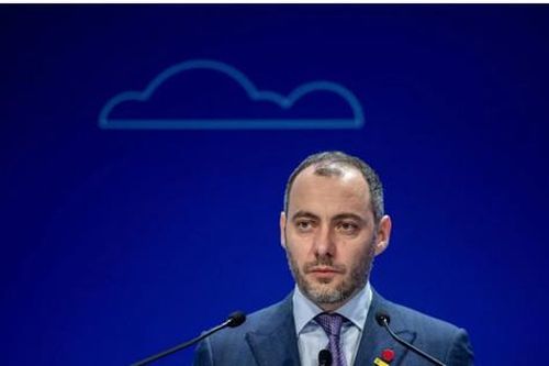 Ukraine: Bãi nhiệm Phó Thủ tướng phụ trách tái thiết và Bộ trưởng Nông nghiệp