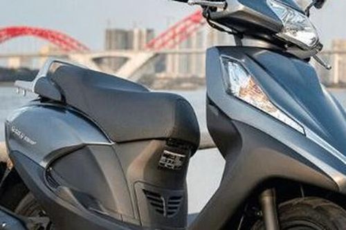 Xe ga Spacy 110cc huyền thoại có gì đặc biệt mà giá chỉ 32 triệu đồng, thế trận lấn át cả Honda Lead?