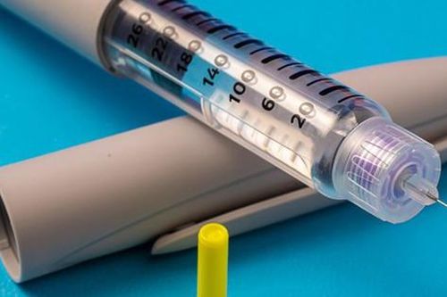 7 phản ứng bất lợi có thể xảy ra sau tiêm insulin