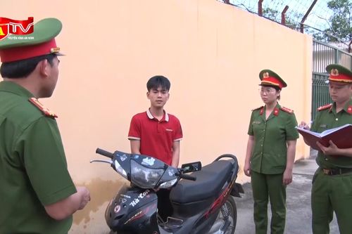 Bắt giữ đối tượng cướp giật tài sản tại khu công nghiệp