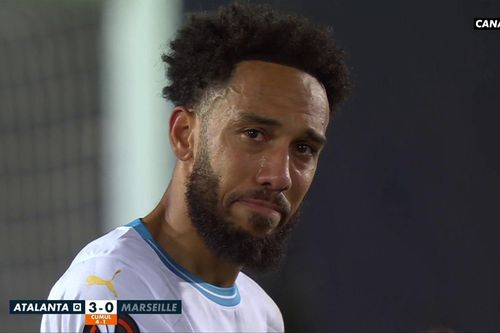 Giọt nước mắt của Aubameyang