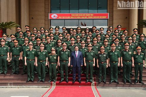 Thủ tướng Phạm Minh Chính thăm và làm việc tại Binh đoàn 12