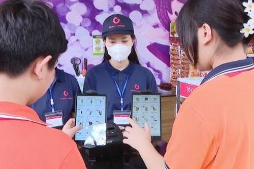 Áp dụng chuyển đổi số nâng cao an toàn thực phẩm trong trường học