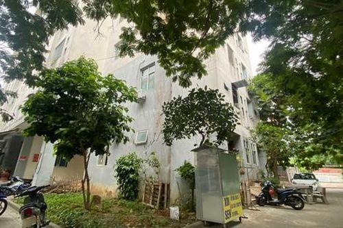 Vụ học sinh lớp 6 nhảy lầu ở Đà Nẵng: Nạn nhân qua cơn nguy kịch, lúc tỉnh gọi được 'mẹ ơi'