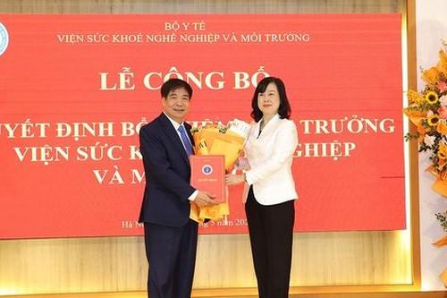 Tiếp nhận, điều động, bổ nhiệm cán bộ chủ chốt ở 2 Bộ